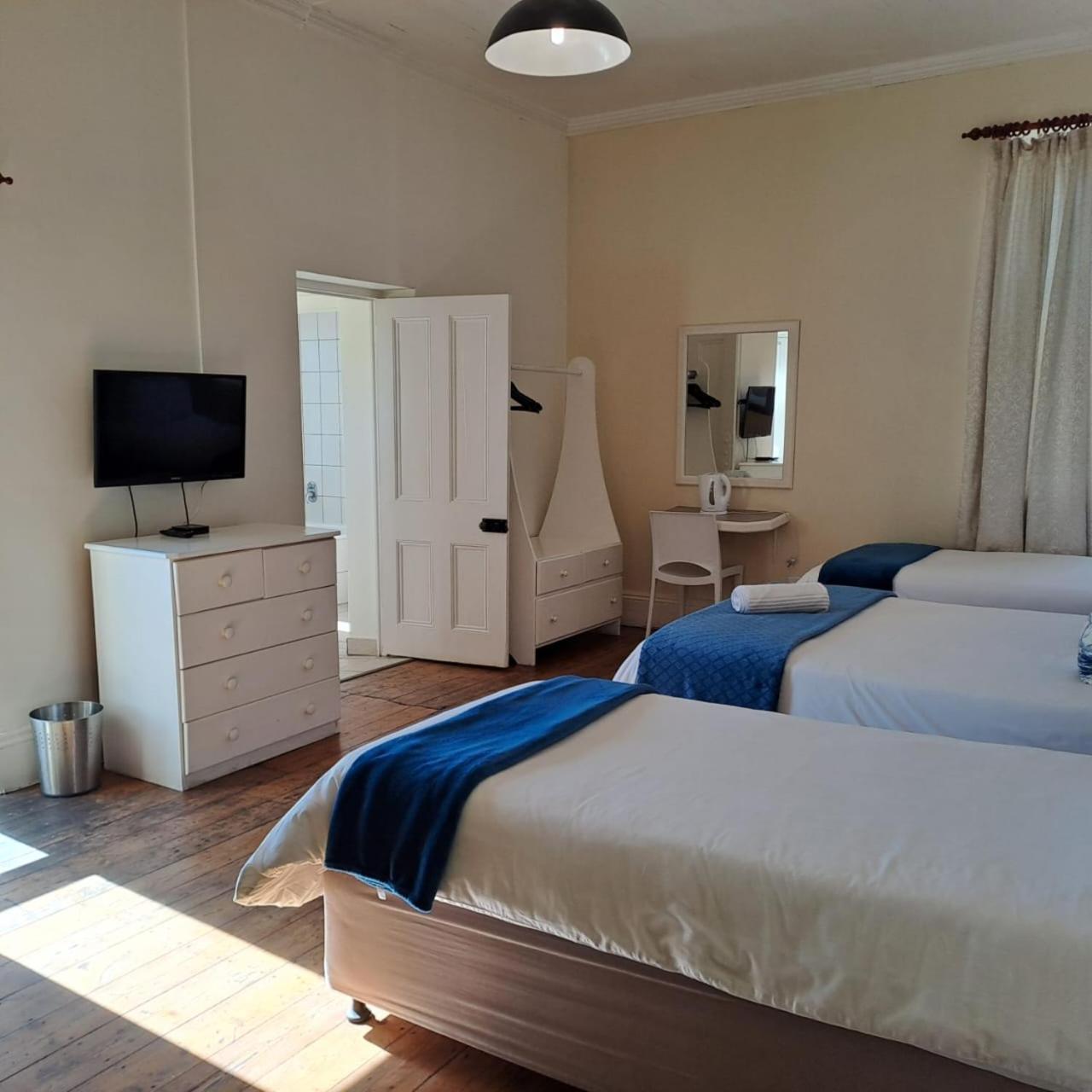Green Door Guest House Mosselbaai Buitenkant foto